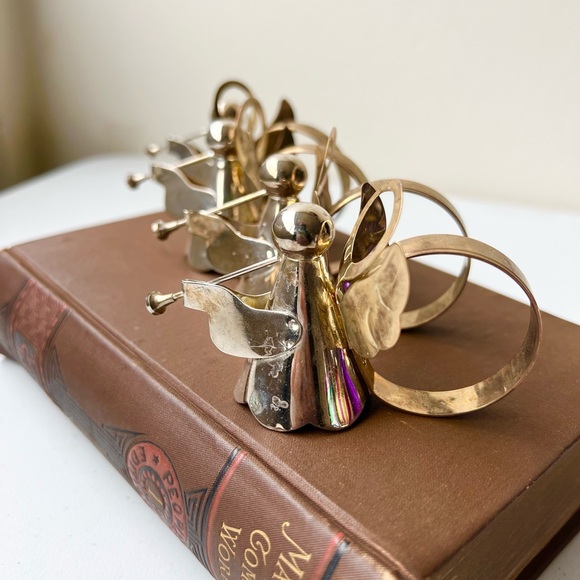 Brass Angel napkin holder - Picture 7 of 9